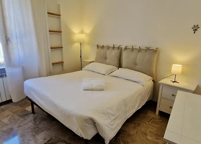 La Casa Della Piazzetta Lejlighed Finale Ligure